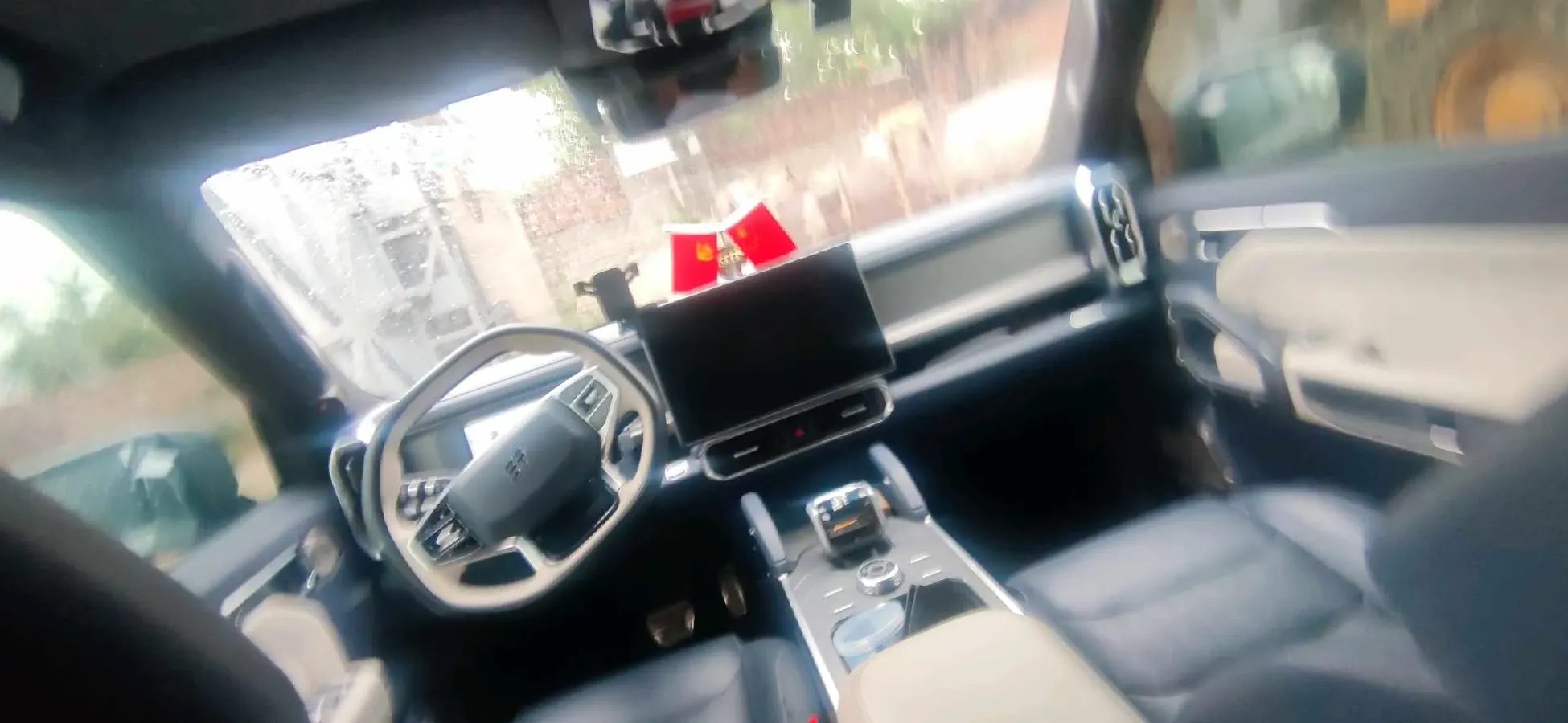 2024 Jetour ShanHai TravellerC-DM 1.5T 156HP L4 3DHT PHEV 43.24KWH,autocango,china used car exporter,china ev exporter,chinese used car exporter,chinese used ev exporter