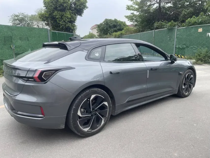 2021 Zeekr 001 BEV 100KWH,autocango,china used car exporter,china ev exporter,chinese used car exporter,chinese used ev exporter