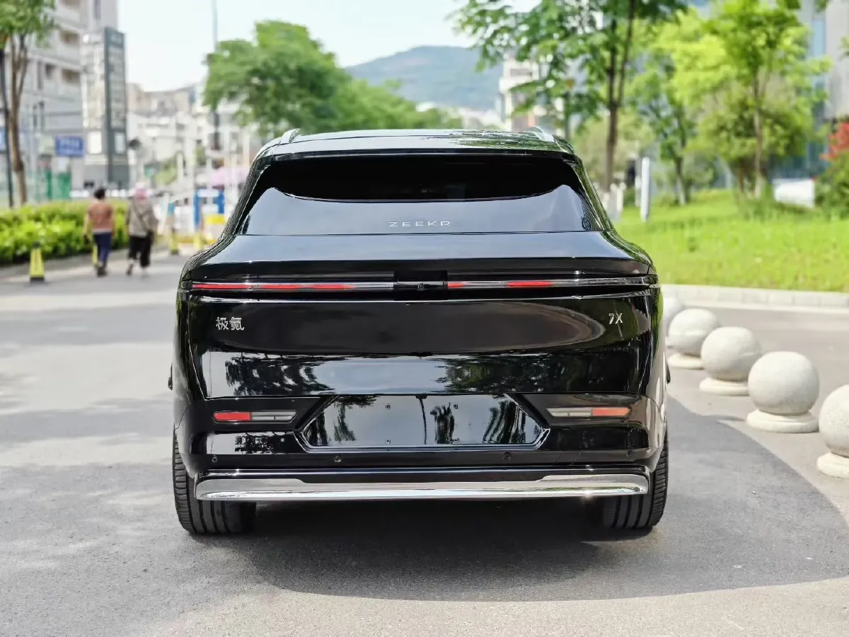 2025 Zeekr 7X BEV 75KWH,autocango,china used car exporter,china ev exporter,chinese used car exporter,chinese used ev exporter