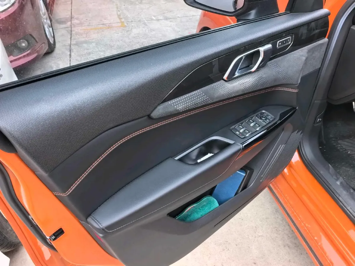 2021 LYNK&CO 02 Hatchback 2.0T 254HP L4 8AT,autocango,china used car exporter,china ev exporter,chinese used car exporter,chinese used ev exporter