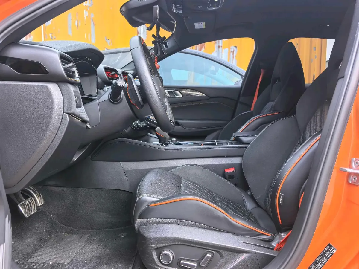 2021 LYNK&CO 02 Hatchback 2.0T 254HP L4 8AT,autocango,china used car exporter,china ev exporter,chinese used car exporter,chinese used ev exporter