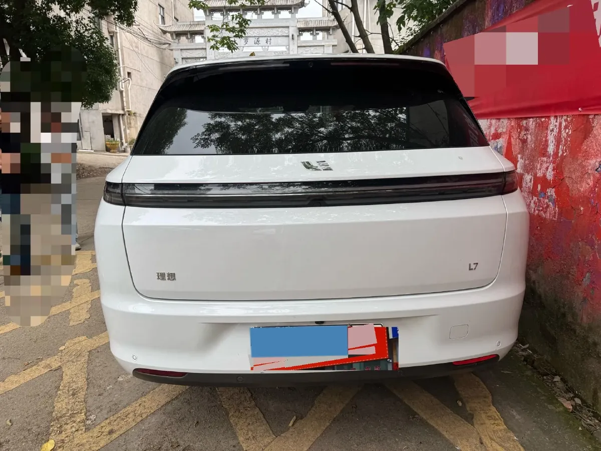 2023 Li L7 Range Extended 154HP REEV 40.9KWH,autocango,china used car exporter,china ev exporter,chinese used car exporter,chinese used ev exporter