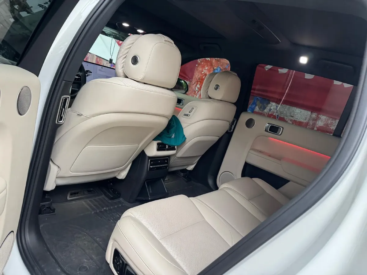 2023 Li L7 Range Extended 154HP REEV 40.9KWH,autocango,china used car exporter,china ev exporter,chinese used car exporter,chinese used ev exporter