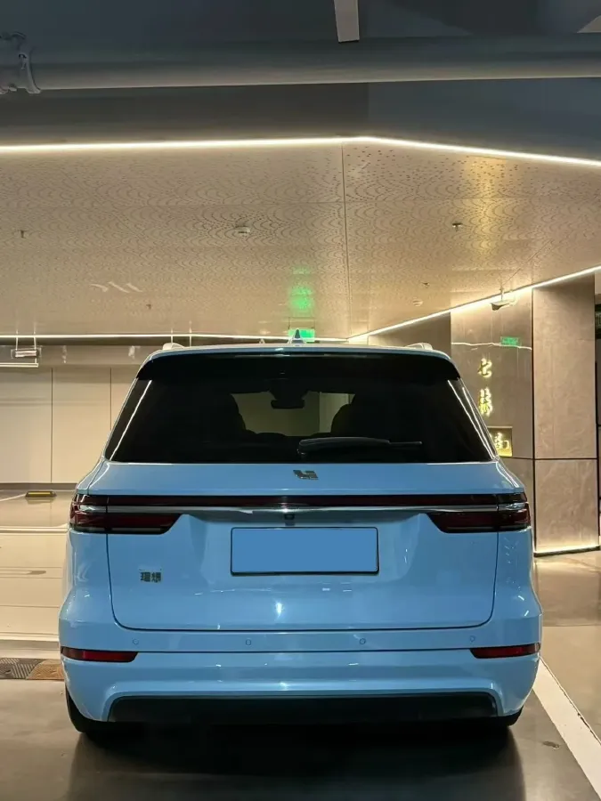 2020 Li ONE Range Extended 131HP REEV 40.5KWH,autocango,china used car exporter,china ev exporter,chinese used car exporter,chinese used ev exporter