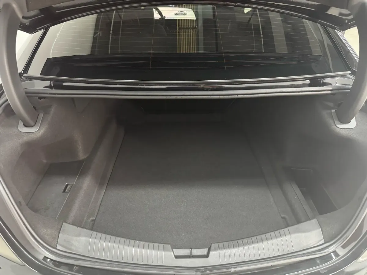 2024 Cadillac CT5 2.0T 237HP L4 10AT,autocango,china used car exporter,china ev exporter,chinese used car exporter,chinese used ev exporter