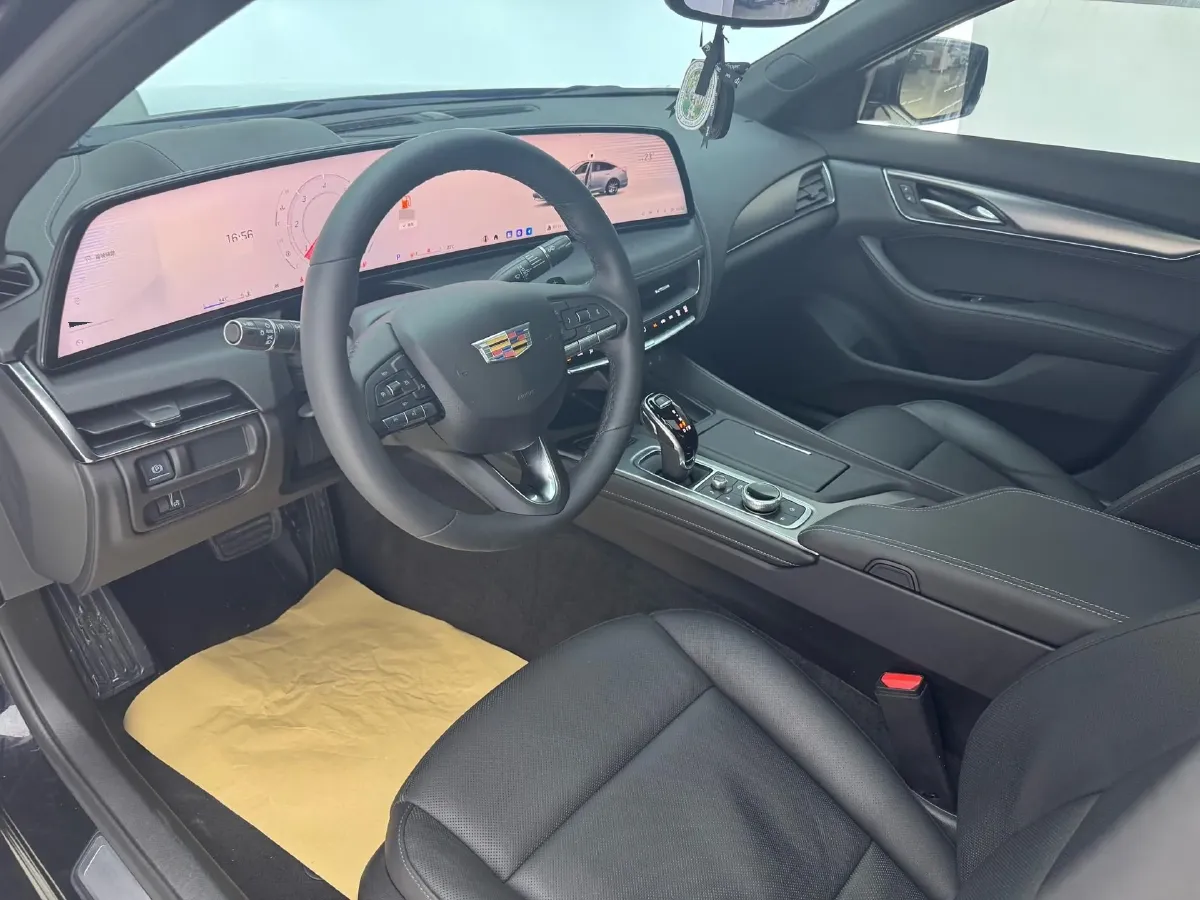 2024 Cadillac CT5 2.0T 237HP L4 10AT,autocango,china used car exporter,china ev exporter,chinese used car exporter,chinese used ev exporter