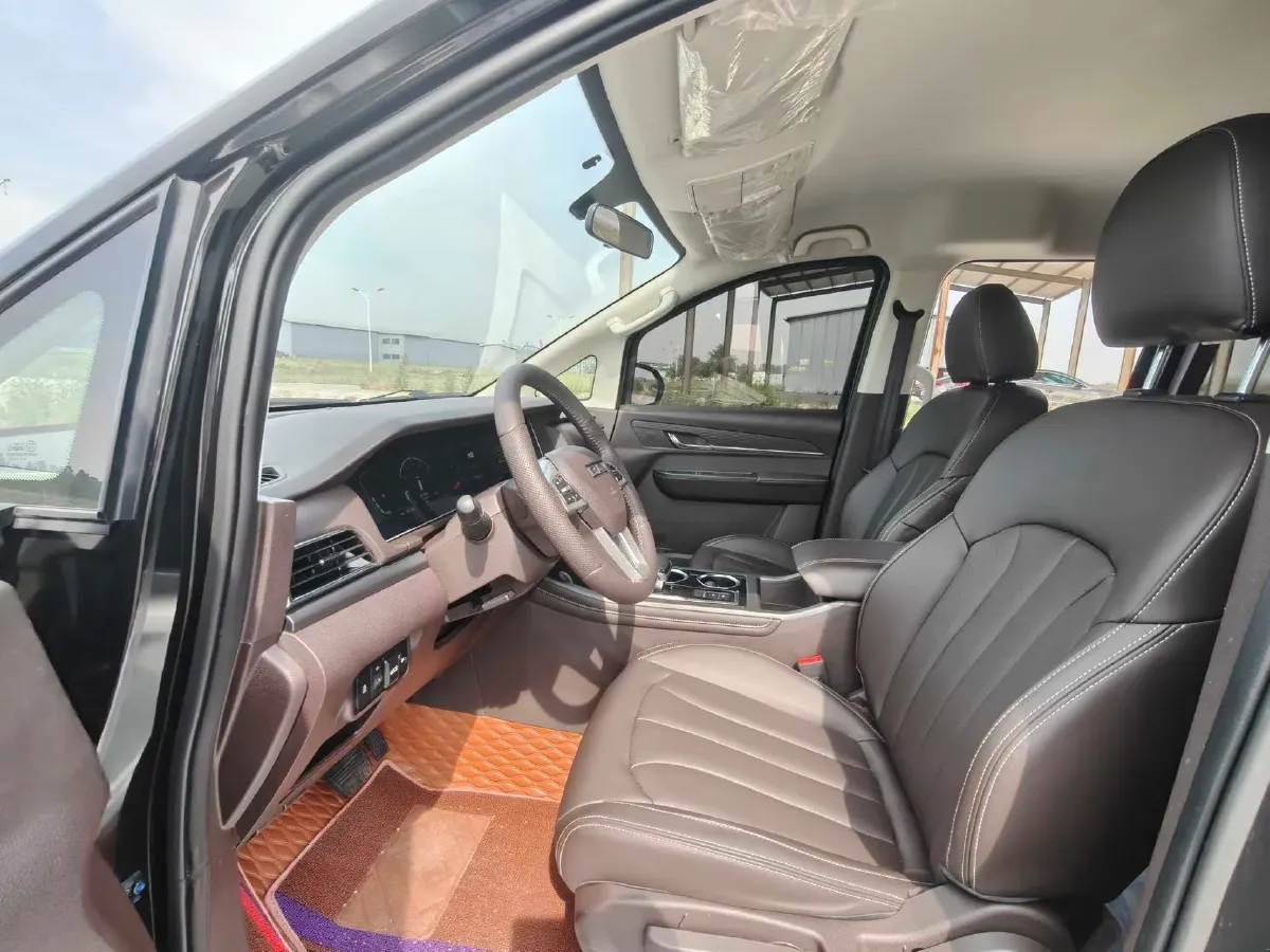 2023 BAW RuiSheng Trump M7 2.0L 144HP L4 8AT,autocango,china used car exporter,china ev exporter,chinese used car exporter,chinese used ev exporter