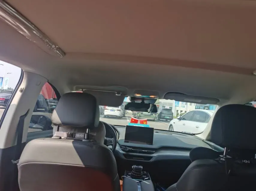 2023 HongQi E-QM5 BEV 82KWH,autocango,china used car exporter,china ev exporter,chinese used car exporter,chinese used ev exporter