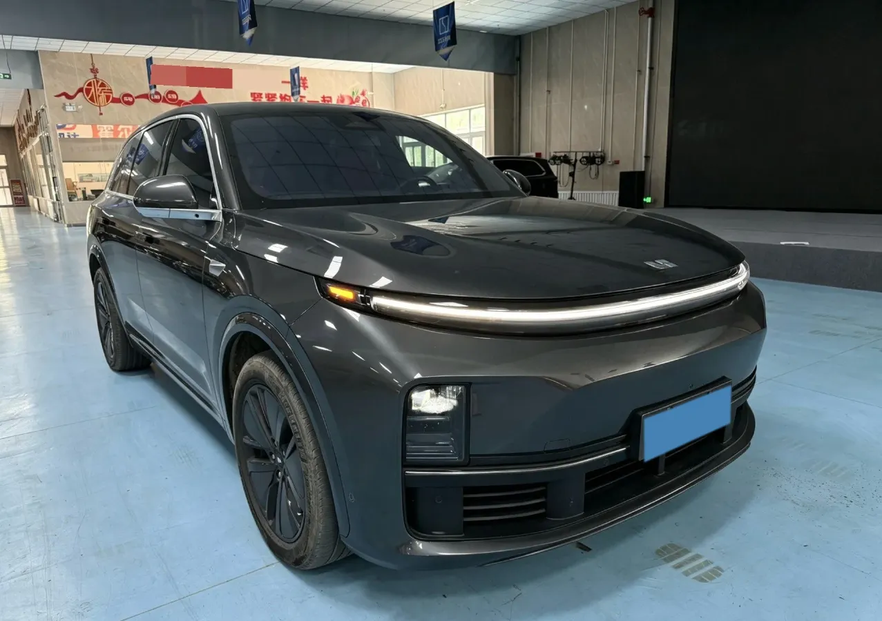 2024 Li L7 Range Extended 154HP REEV 42.8KWH,autocango,china used car exporter,china ev exporter,chinese used car exporter,chinese used ev exporter