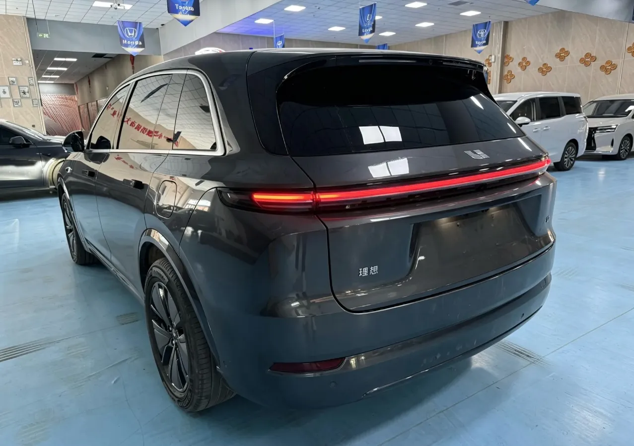 2024 Li L7 Range Extended 154HP REEV 42.8KWH,autocango,china used car exporter,china ev exporter,chinese used car exporter,chinese used ev exporter