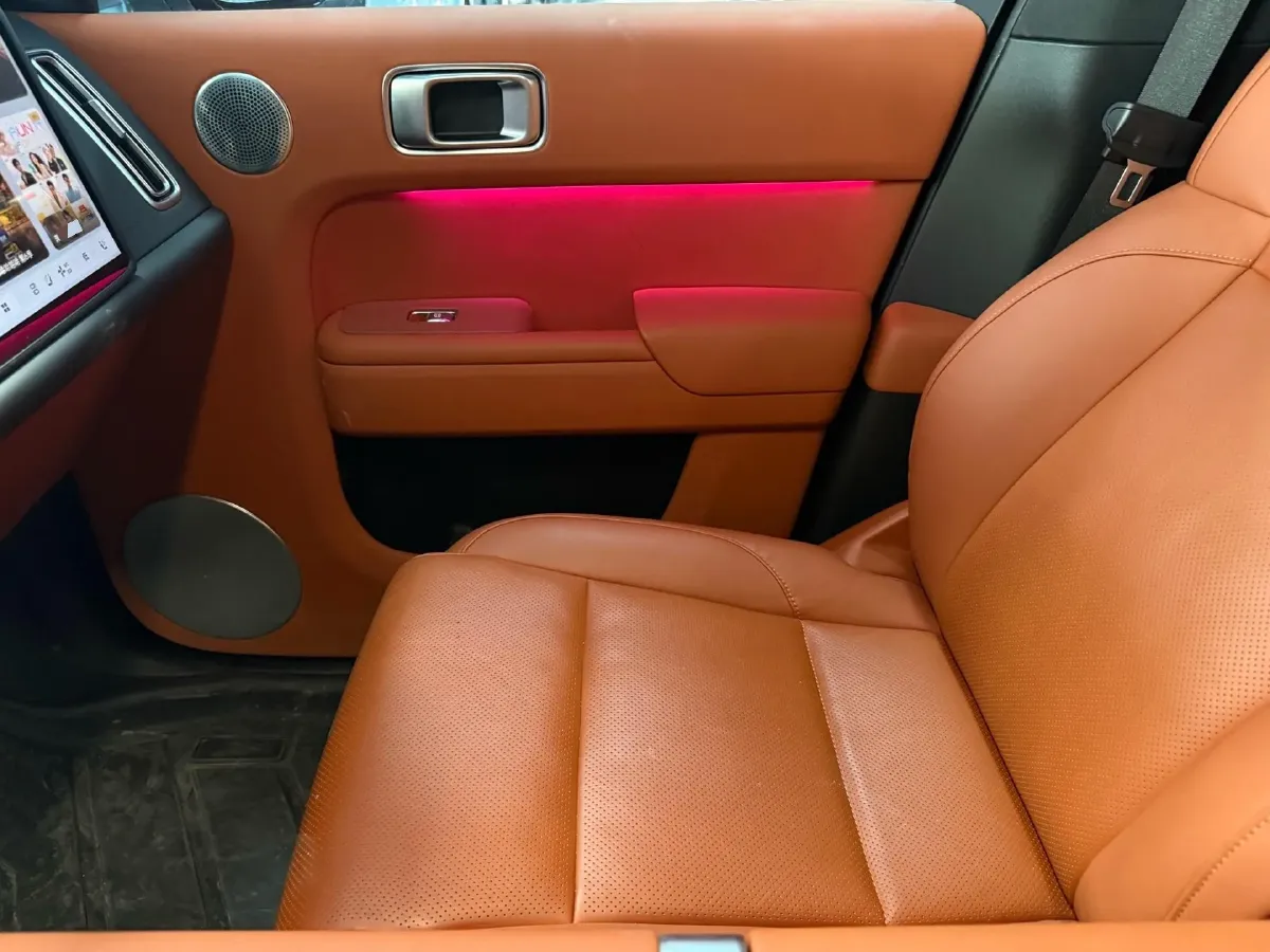 2024 Li L7 Range Extended 154HP REEV 42.8KWH,autocango,china used car exporter,china ev exporter,chinese used car exporter,chinese used ev exporter