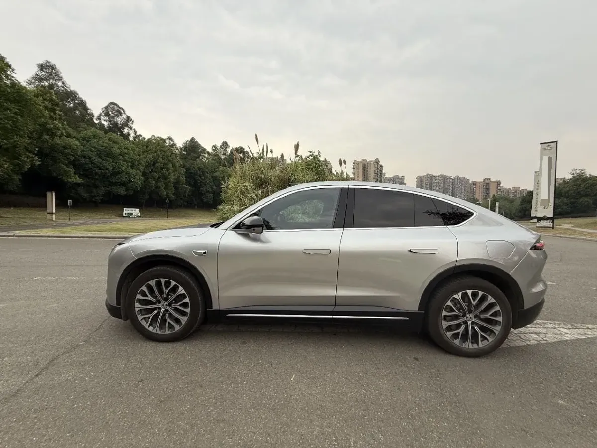 2024 NIO EC6 BEV 75KWH,autocango,china used car exporter,china ev exporter,chinese used car exporter,chinese used ev exporter