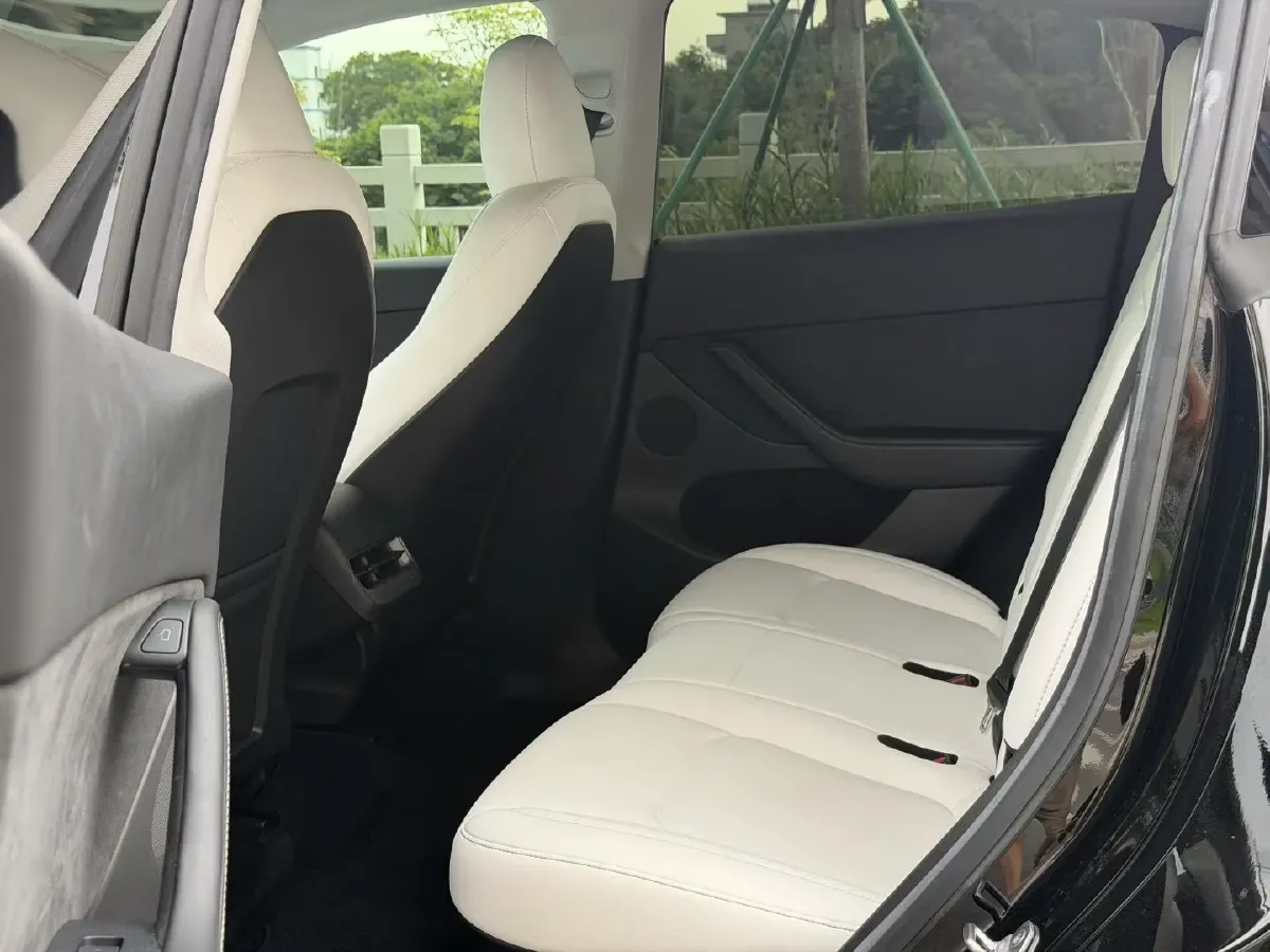2023 Tesla Model Y BEV 78.4KWH,autocango,china used car exporter,china ev exporter,chinese used car exporter,chinese used ev exporter