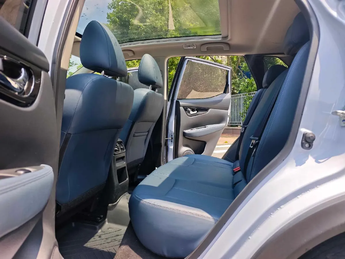 2025 Nissan Qashqai 2.0L 151HP L4 CVT,autocango,china used car exporter,china ev exporter,chinese used car exporter,chinese used ev exporter