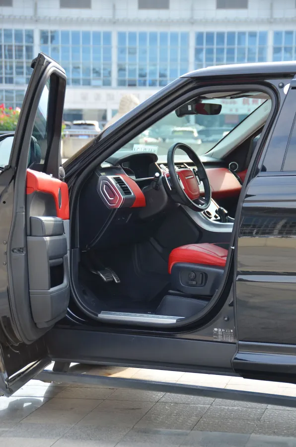 2018 Land Rover Range Rover Sport 3.0T 340HP V6 8AT,autocango,china used car exporter,china ev exporter,chinese used car exporter,chinese used ev exporter