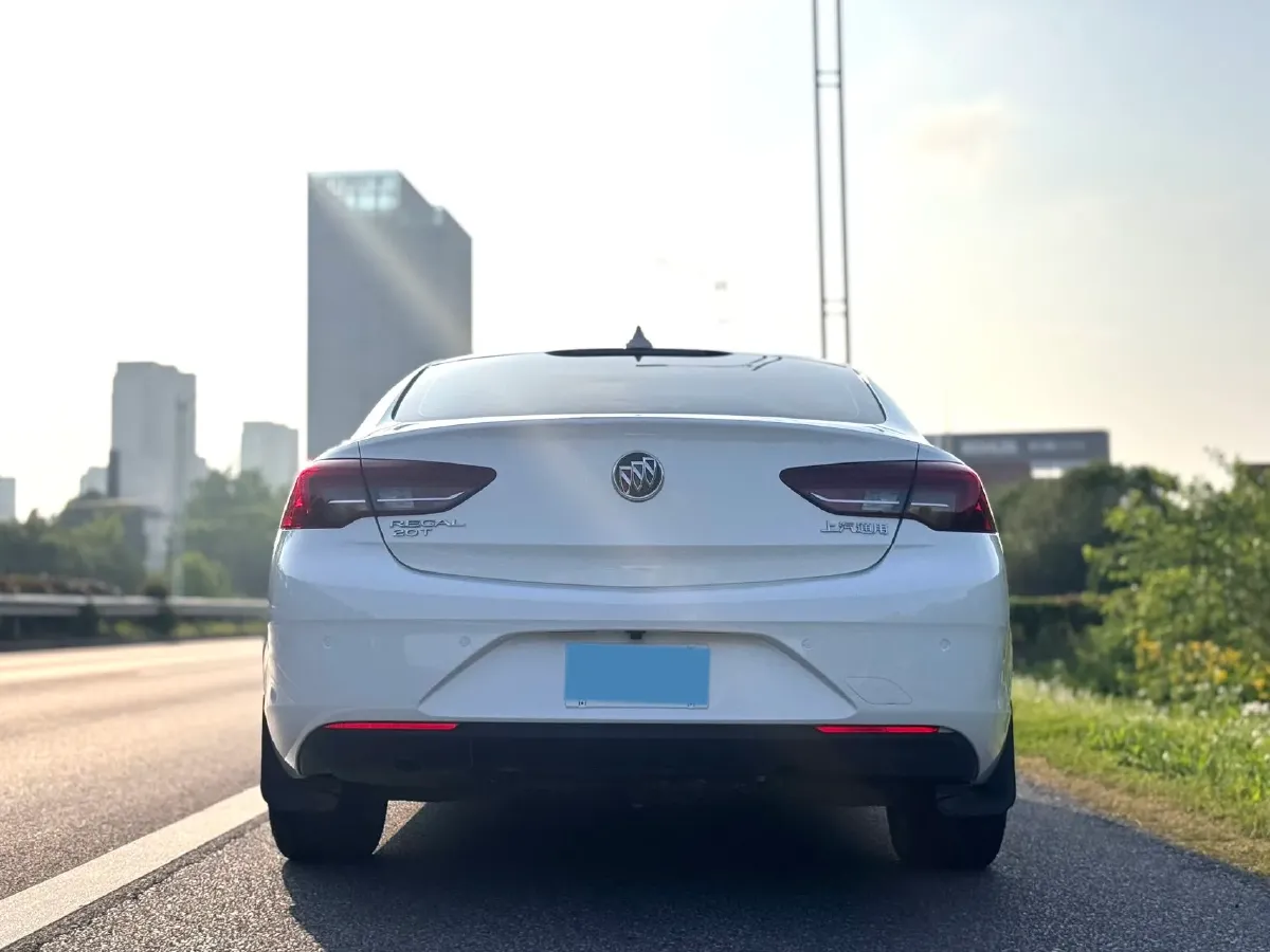 2019 Buick Regal 1.5T 170HP L4 9AT,autocango,china used car exporter,china ev exporter,chinese used car exporter,chinese used ev exporter