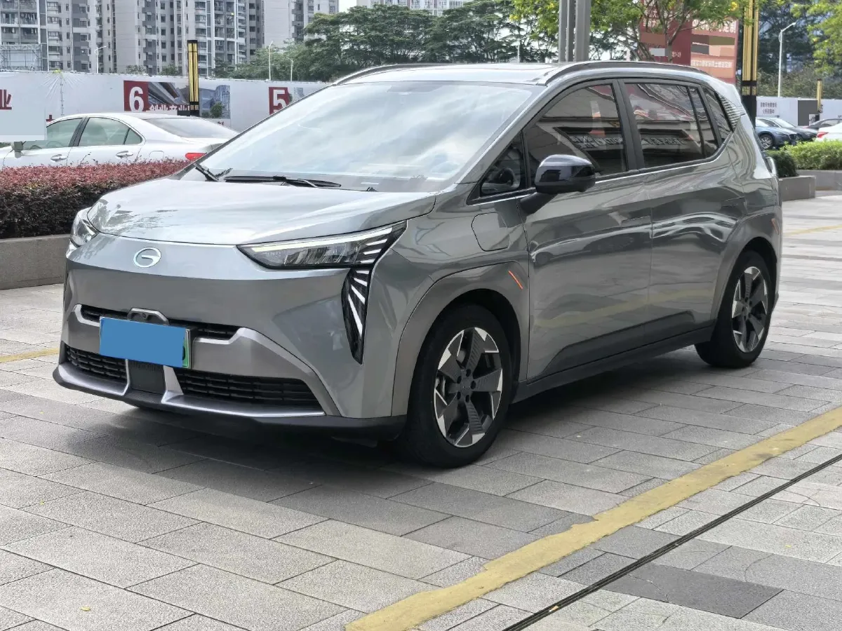 2022 Geely Okavango 1.8T 184HP L4 7DCT,autocango,china used car exporter,china ev exporter,chinese used car exporter,chinese used ev exporter