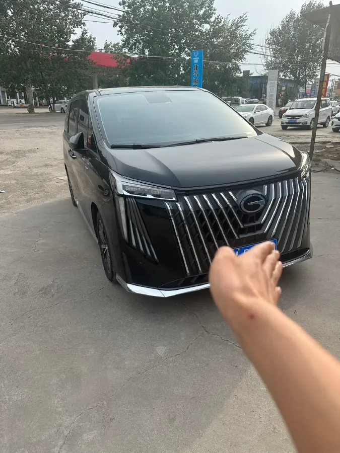 2024 GAC Trumpchi M8 2.0T 252HP L4 8AT,autocango,china used car exporter,china ev exporter,chinese used car exporter,chinese used ev exporter
