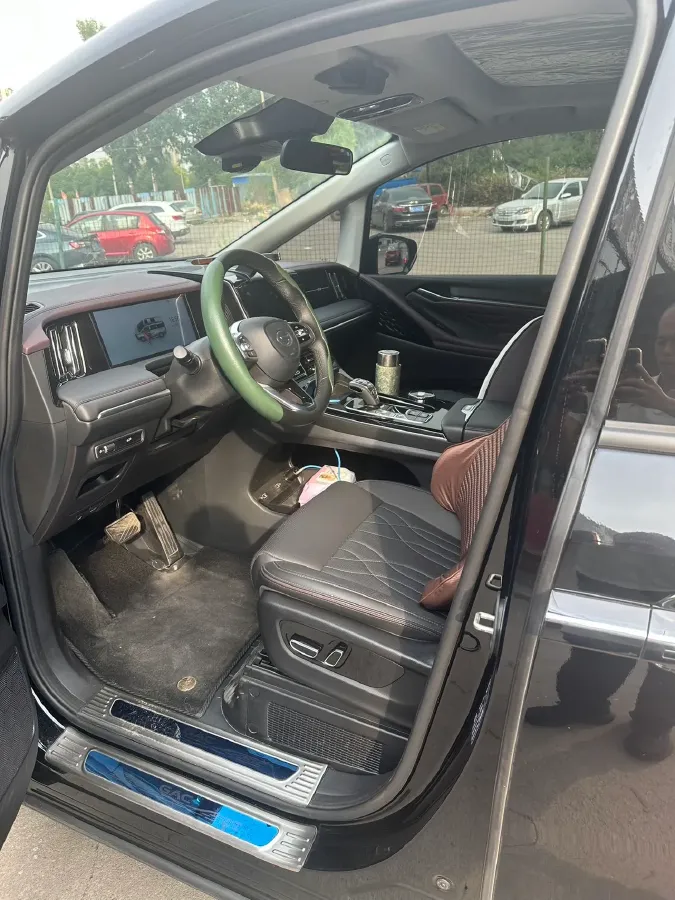 2024 GAC Trumpchi M8 2.0T 252HP L4 8AT,autocango,china used car exporter,china ev exporter,chinese used car exporter,chinese used ev exporter