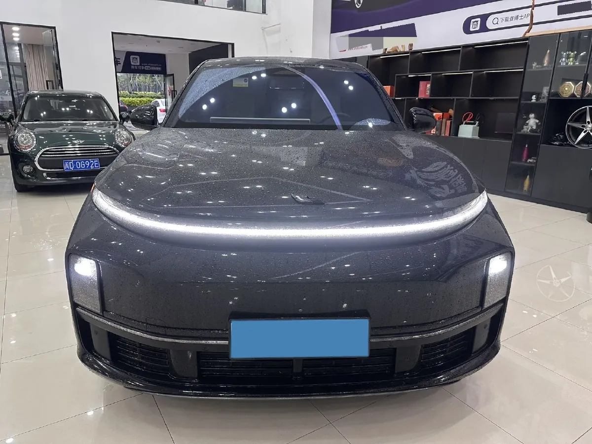2023 Li L7 Range Extended 154HP REEV 40.9KWH,autocango,china used car exporter,china ev exporter,chinese used car exporter,chinese used ev exporter
