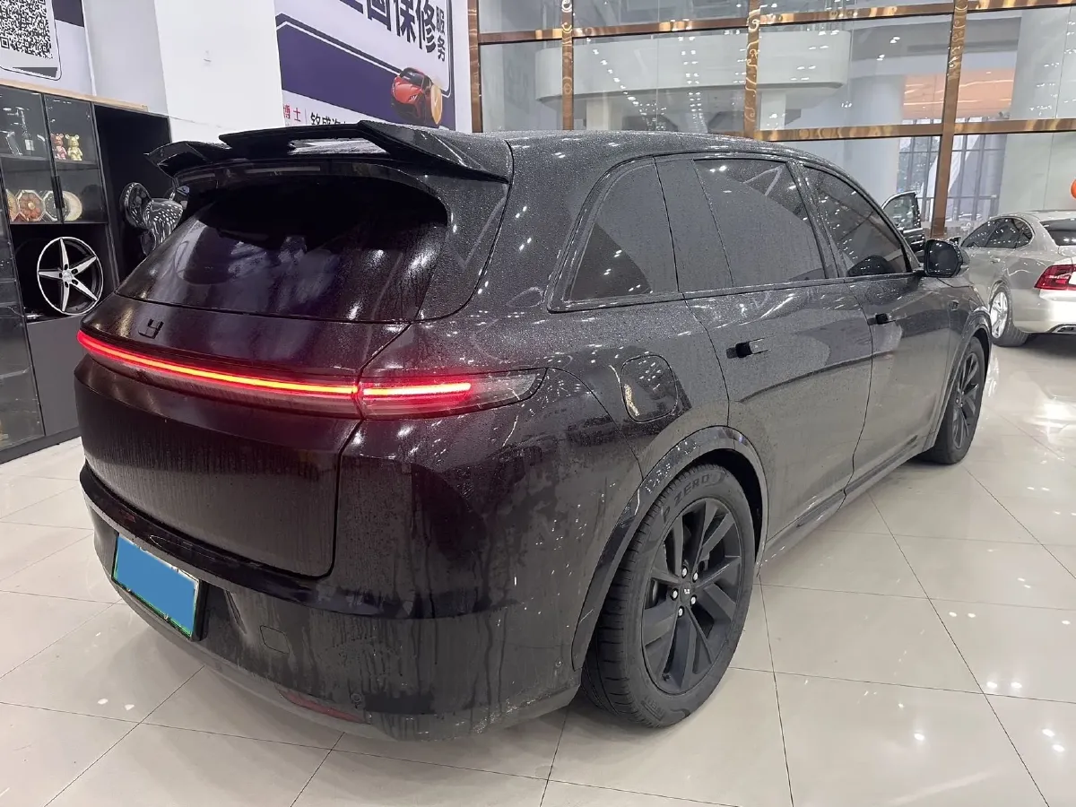 2023 Li L7 Range Extended 154HP REEV 40.9KWH,autocango,china used car exporter,china ev exporter,chinese used car exporter,chinese used ev exporter