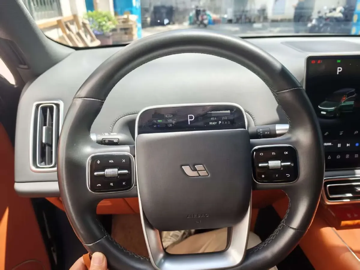 2022 Li L9 Range Extended 154HP REEV 42.6KWH,autocango,china used car exporter,china ev exporter,chinese used car exporter,chinese used ev exporter