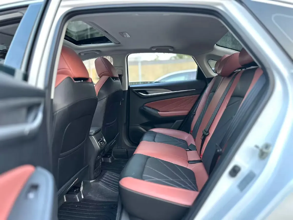 2021 ChangAn Eado 1.4T 160HP L4 7DCT,autocango,china used car exporter,china ev exporter,chinese used car exporter,chinese used ev exporter