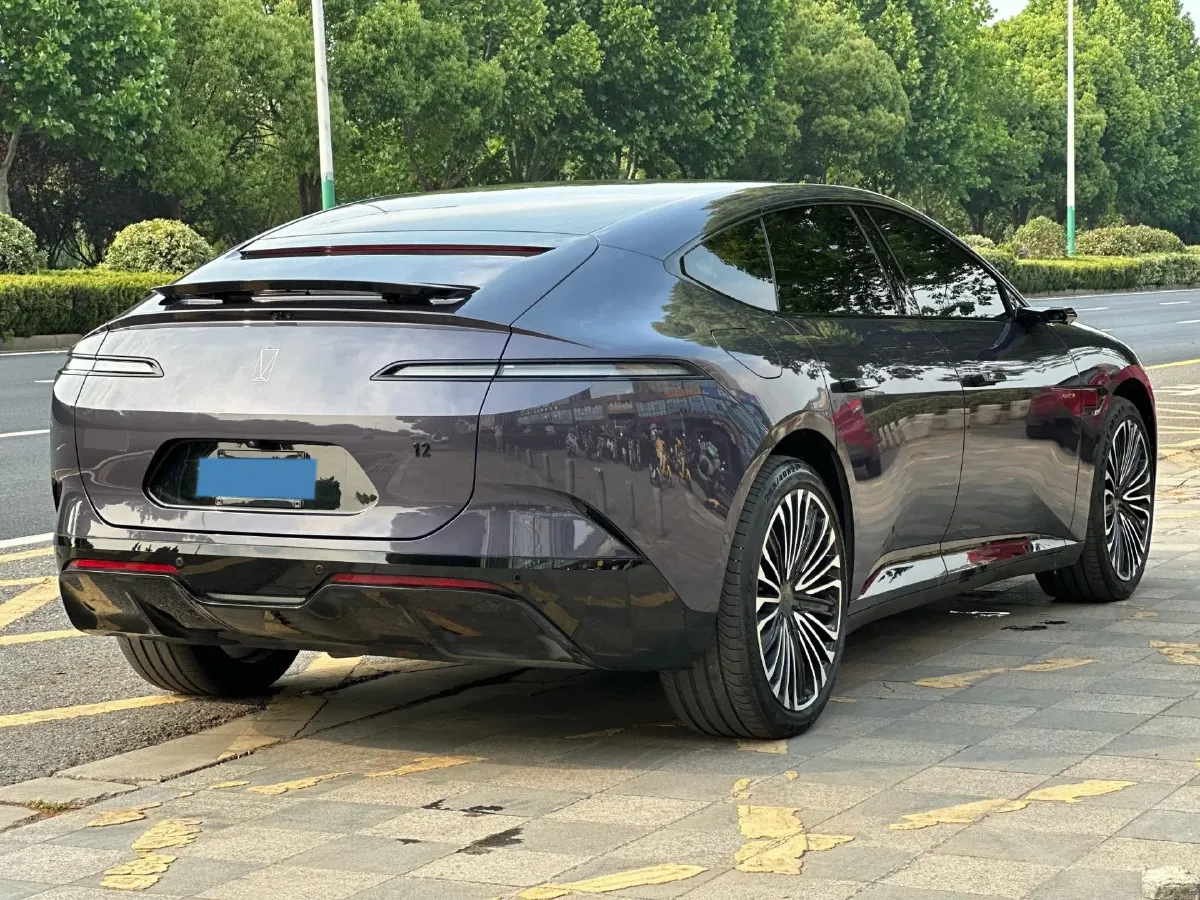 2025 Avatr 12 1.5T 156HP L4 REEV 39.05KWH,autocango,china used car exporter,china ev exporter,chinese used car exporter,chinese used ev exporter