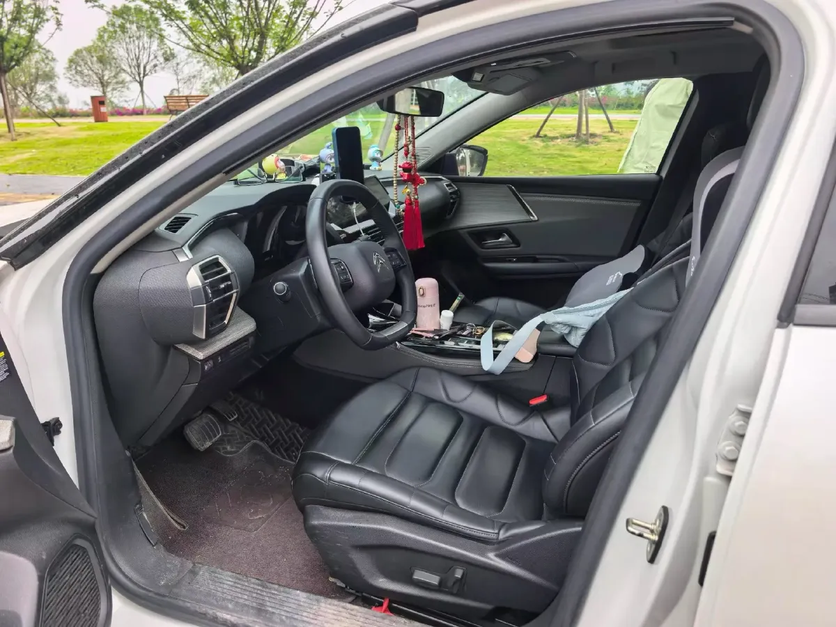 2021 Citroen C5 X 1.6T 175HP L4 8AT,autocango,china used car exporter,china ev exporter,chinese used car exporter,chinese used ev exporter