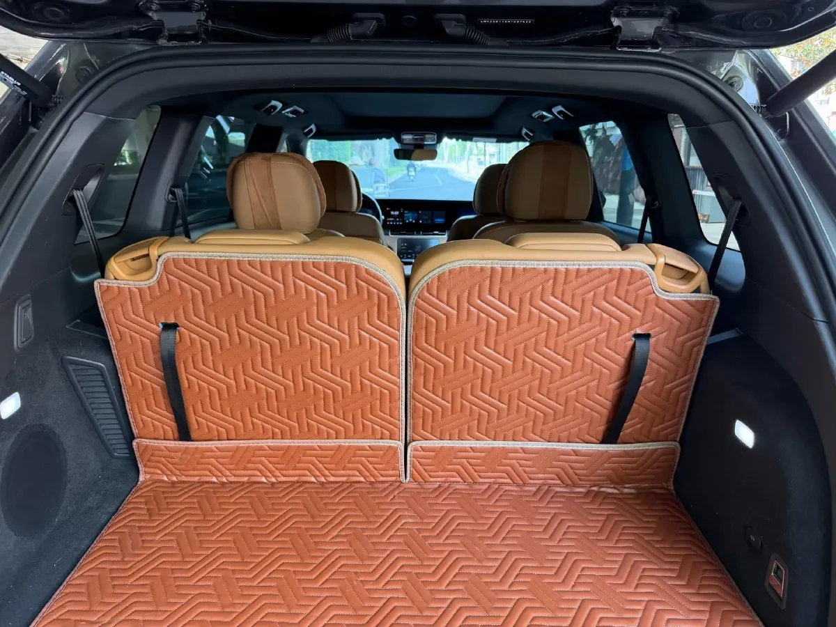 2021 Li ONE Range Extended 131HP REEV 40.5KWH,autocango,china used car exporter,china ev exporter,chinese used car exporter,chinese used ev exporter