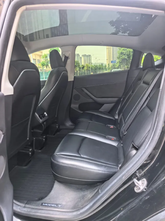 2022 Tesla Model Y BEV 60KWH,autocango,china used car exporter,china ev exporter,chinese used car exporter,chinese used ev exporter