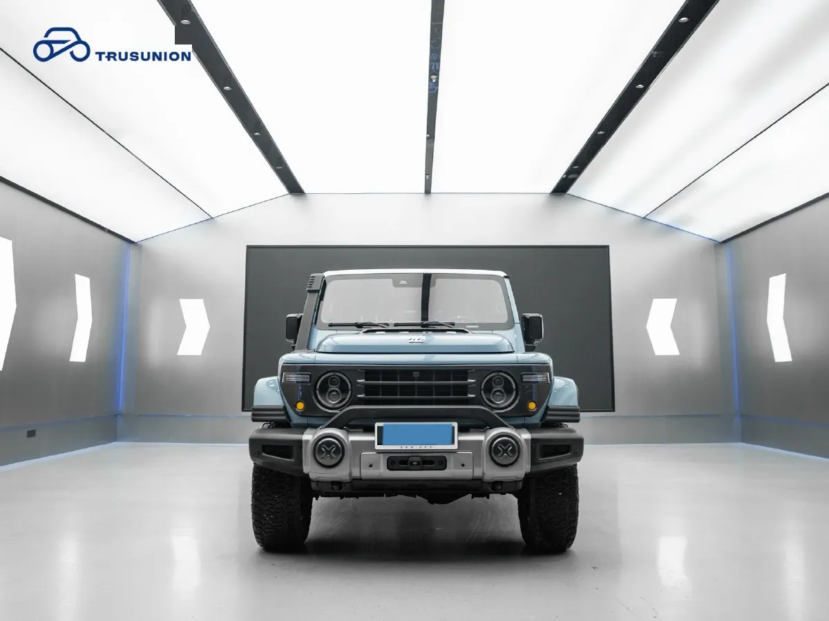 2025 212 212 T01 2.0T 252HP L4 8AT,autocango,china used car exporter,china ev exporter,chinese used car exporter,chinese used ev exporter