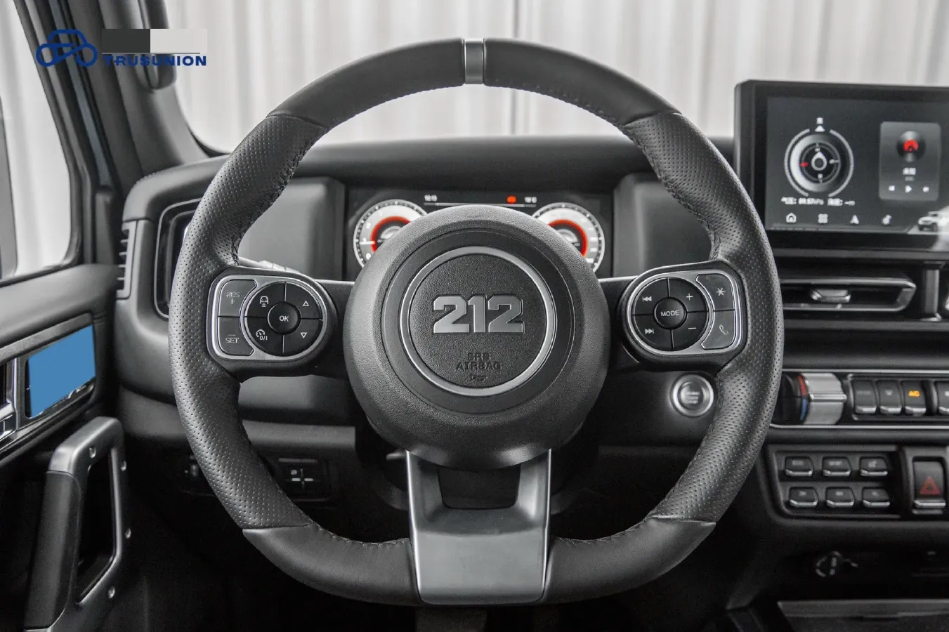 2025 212 212 T01 2.0T 252HP L4 8AT,autocango,china used car exporter,china ev exporter,chinese used car exporter,chinese used ev exporter