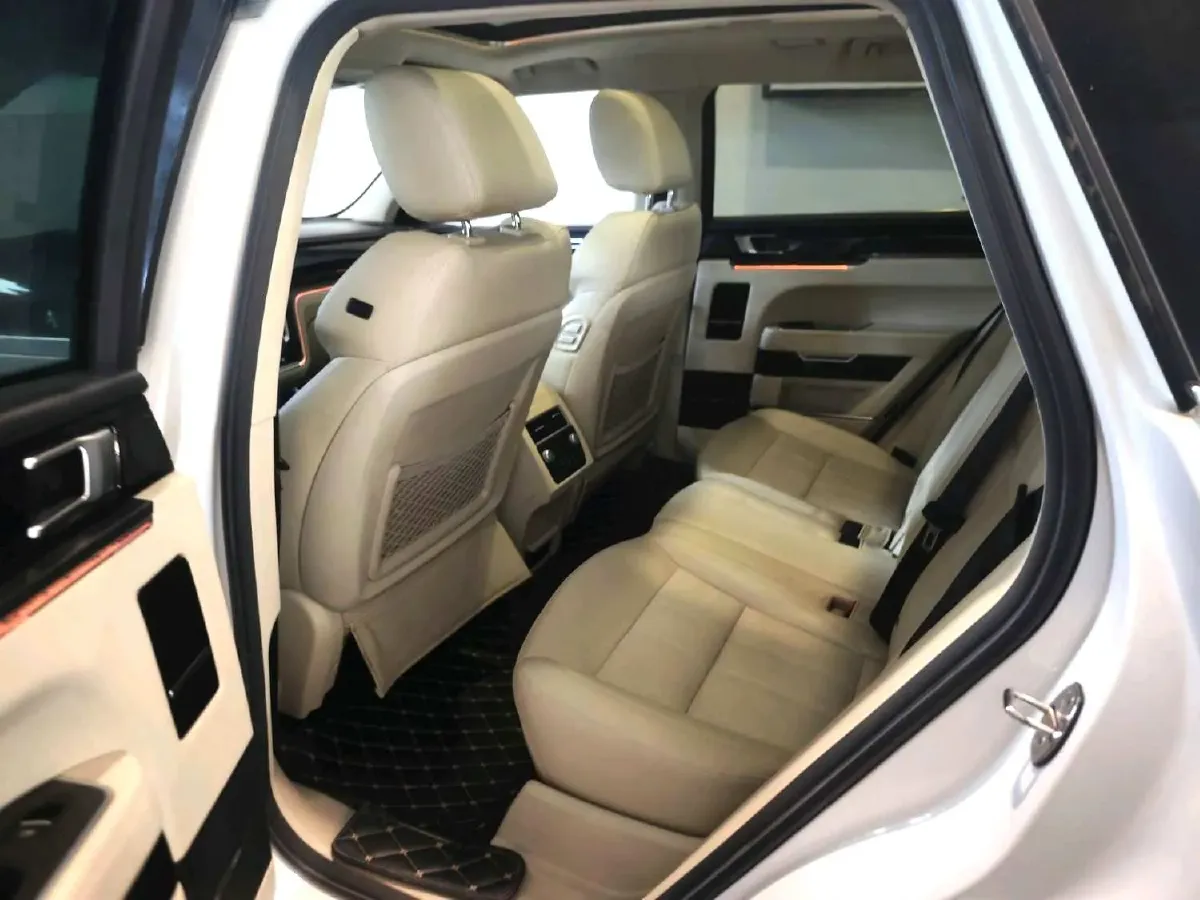 2017 Zotye T700 1.8T 177HP L4 6DCT,autocango,china used car exporter,china ev exporter,chinese used car exporter,chinese used ev exporter