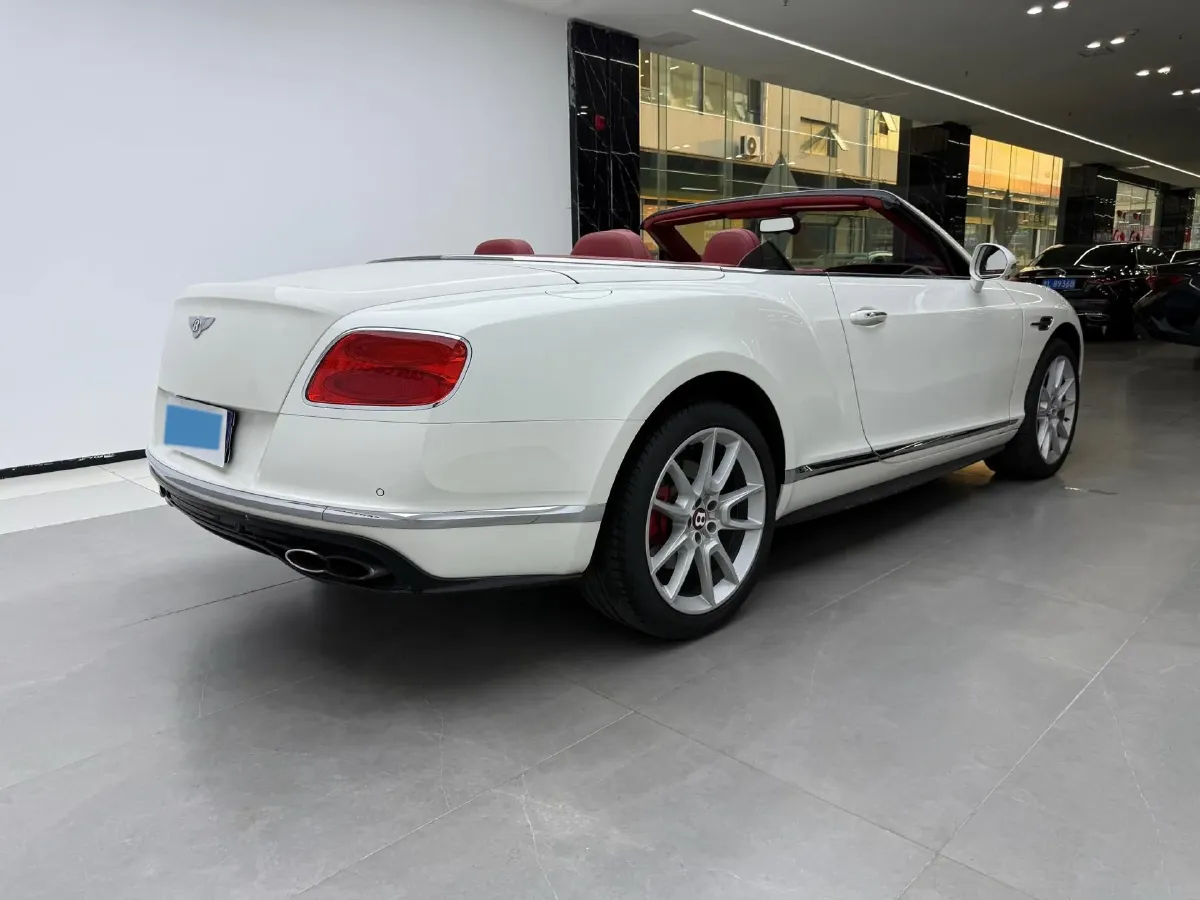 2017 Bentley Continental 4.0T 528HP V8 8AT,autocango,china used car exporter,china ev exporter,chinese used car exporter,chinese used ev exporter