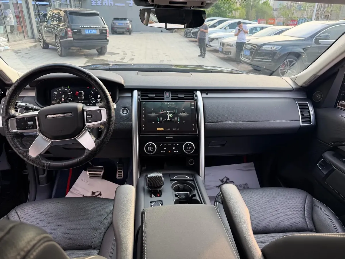 2021 Land Rover Discovery 3.0T 360HP L6 8AT,autocango,china used car exporter,china ev exporter,chinese used car exporter,chinese used ev exporter