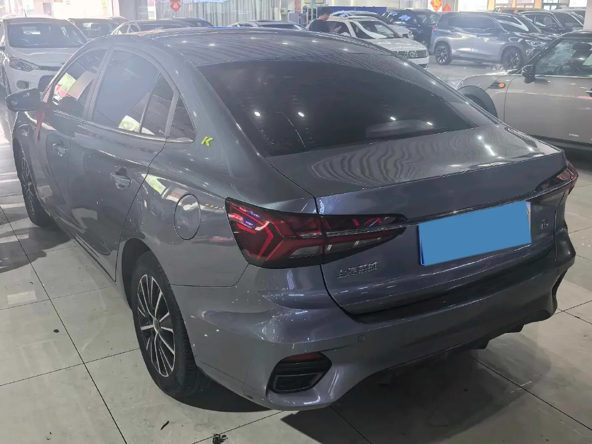2021 Roewe i5 1.5L 120HP L4 CVT,autocango,china used car exporter,china ev exporter,chinese used car exporter,chinese used ev exporter