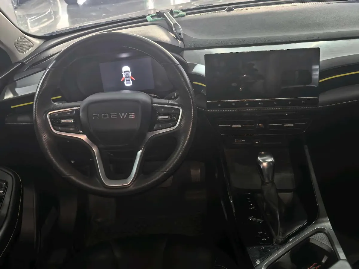 2021 Roewe i5 1.5L 120HP L4 CVT,autocango,china used car exporter,china ev exporter,chinese used car exporter,chinese used ev exporter