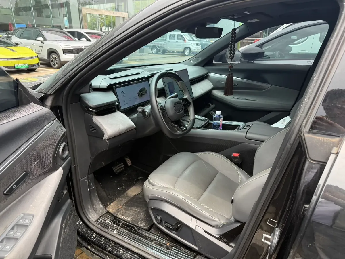 2023 LYNK&CO 08 EM-P 1.5T 163HP L4 3DHT PHEV 21.2KWH,autocango,china used car exporter,china ev exporter,chinese used car exporter,chinese used ev exporter