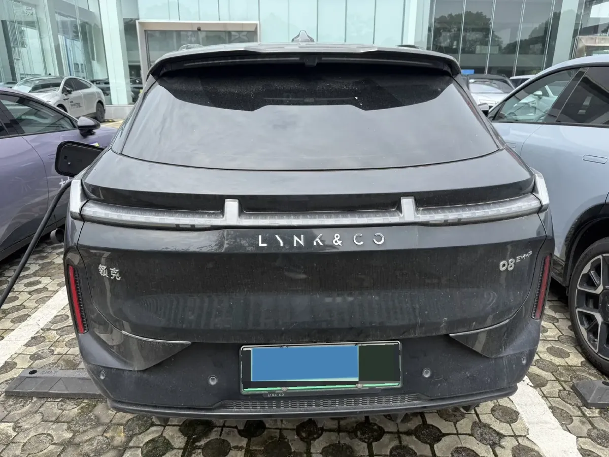 2023 LYNK&CO 08 EM-P 1.5T 163HP L4 3DHT PHEV 21.2KWH,autocango,china used car exporter,china ev exporter,chinese used car exporter,chinese used ev exporter