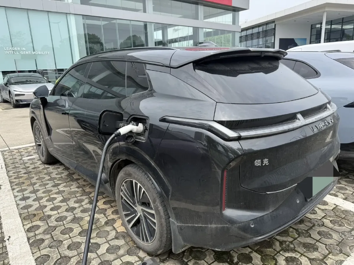 2023 LYNK&CO 08 EM-P 1.5T 163HP L4 3DHT PHEV 21.2KWH,autocango,china used car exporter,china ev exporter,chinese used car exporter,chinese used ev exporter