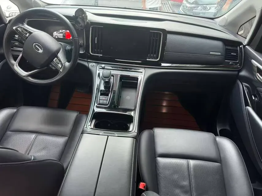 2021 GAC Trumpchi M8 2.0T 252HP L4 8AT,autocango,china used car exporter,china ev exporter,chinese used car exporter,chinese used ev exporter