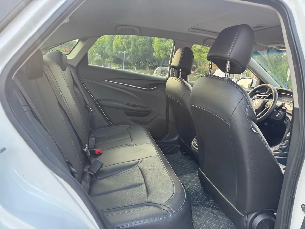 2021 Buick Excelle 1.5L 113HP L4 6AT,autocango,china used car exporter,china ev exporter,chinese used car exporter,chinese used ev exporter