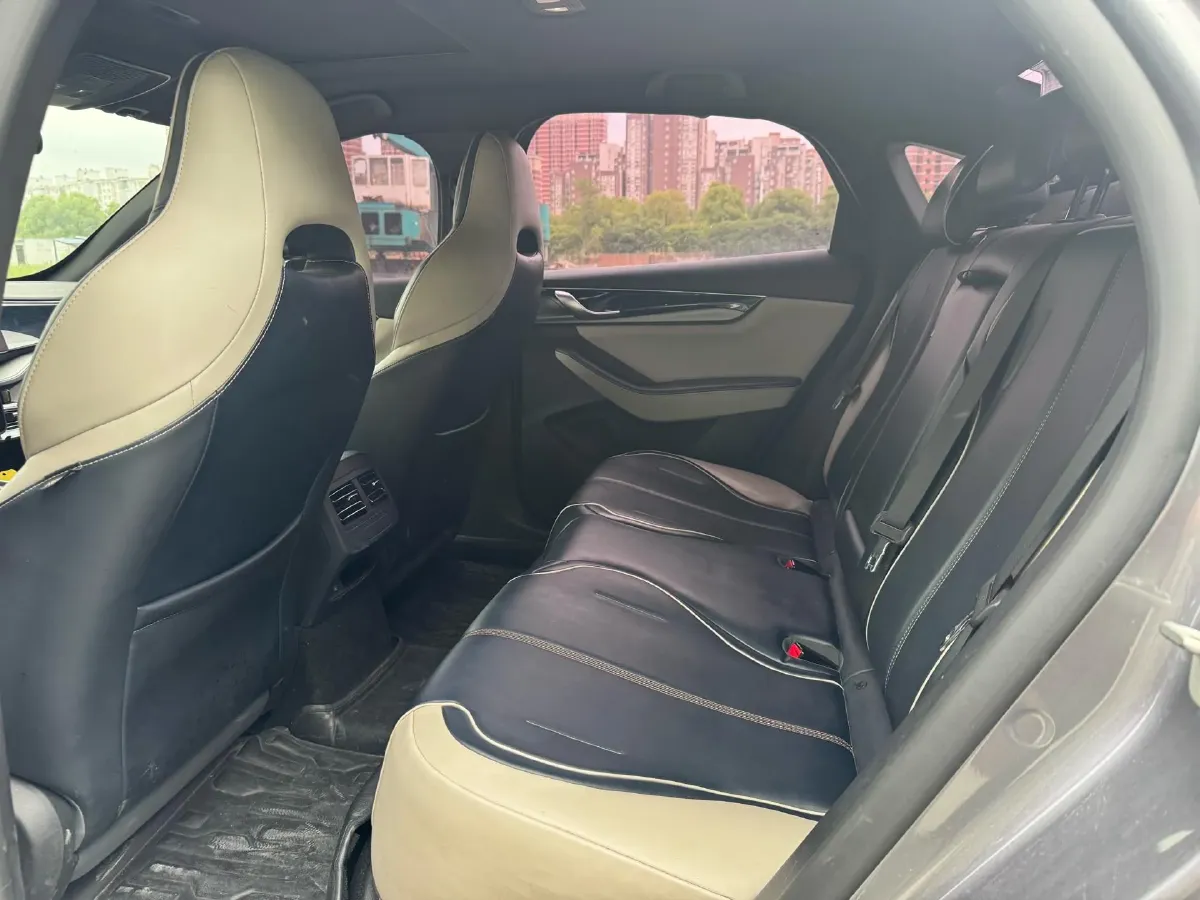 2021 MAXUS G50 1.5T 169HP L4 7DCT,autocango,china used car exporter,china ev exporter,chinese used car exporter,chinese used ev exporter