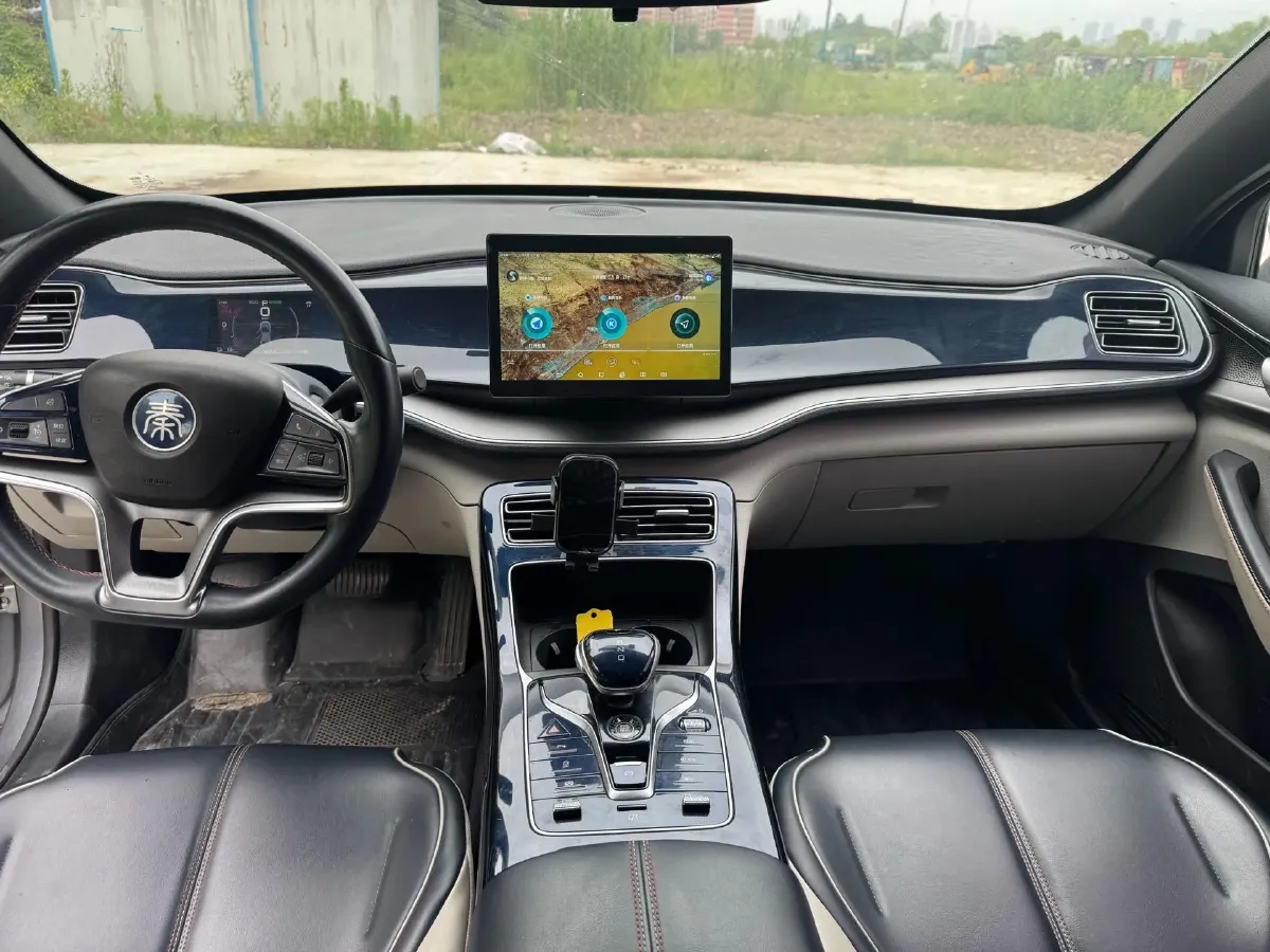 2021 MAXUS G50 1.5T 169HP L4 7DCT,autocango,china used car exporter,china ev exporter,chinese used car exporter,chinese used ev exporter