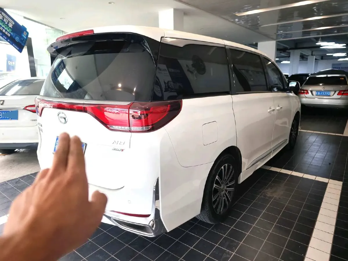 2021 GAC Trumpchi M8 2.0T 252HP L4 8AT,autocango,china used car exporter,china ev exporter,chinese used car exporter,chinese used ev exporter
