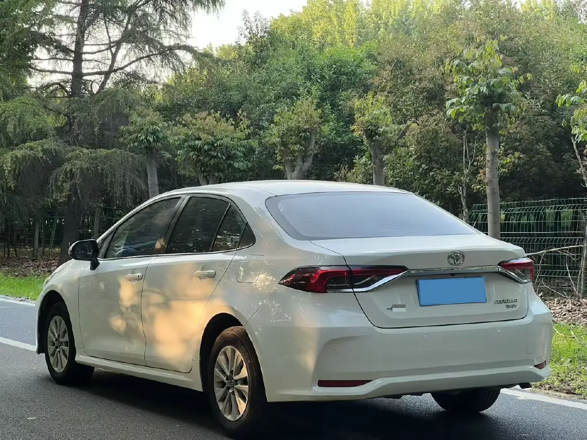 2022 Toyota Corolla 1.2T 116HP L4 CVT,autocango,china used car exporter,china ev exporter,chinese used car exporter,chinese used ev exporter