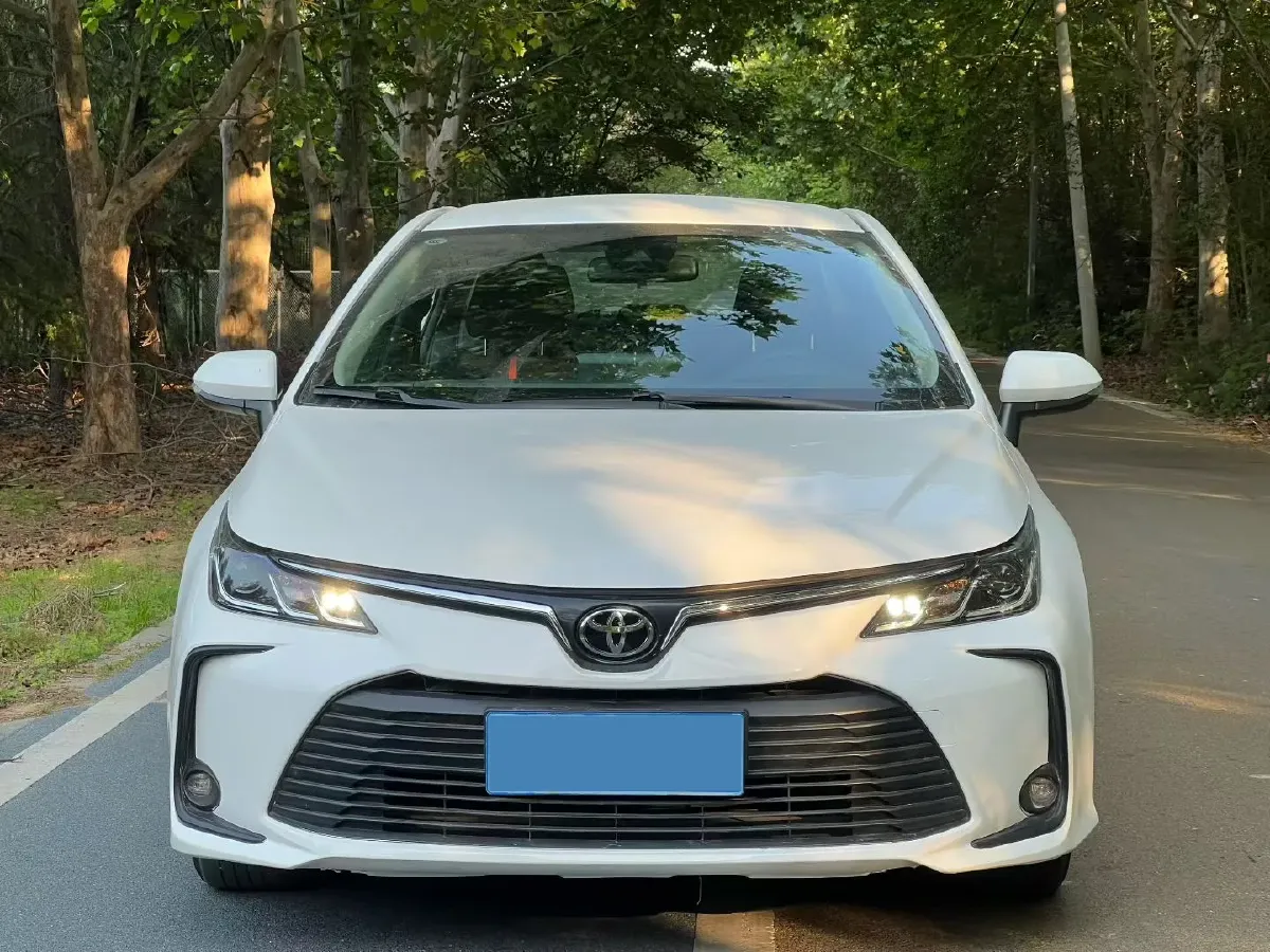 2022 Toyota Corolla 1.2T 116HP L4 CVT,autocango,china used car exporter,china ev exporter,chinese used car exporter,chinese used ev exporter