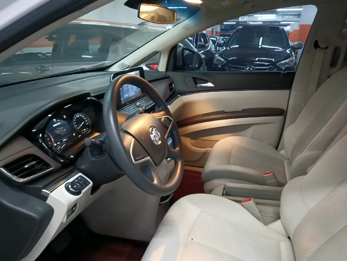 2023 Buick GL8 2.0T 237HP L4 9AT,autocango,china used car exporter,china ev exporter,chinese used car exporter,chinese used ev exporter