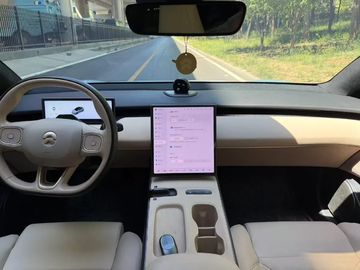 2022 JunTian HeiWuShi Youth 2.0T 203HP L4 6AT,autocango,china used car exporter,china ev exporter,chinese used car exporter,chinese used ev exporter